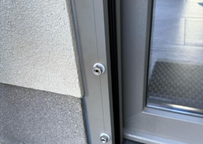 Barriere anti inondation Vertu protect installée en Belgique